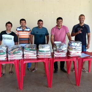 S�CIOS DO SECOM-PN GANHAM CESTAS DE ALIMENTOS